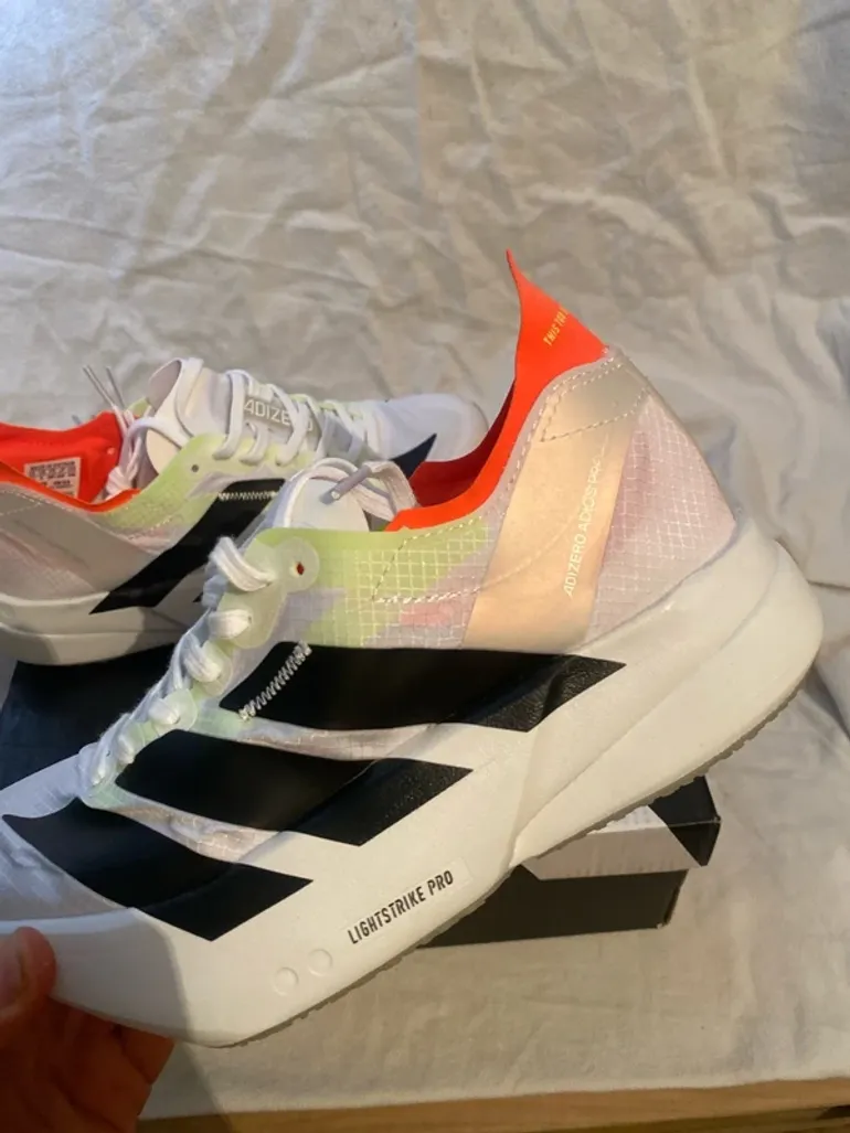 Used Adidas adizero adios pro 4 bike — image 3 of 9