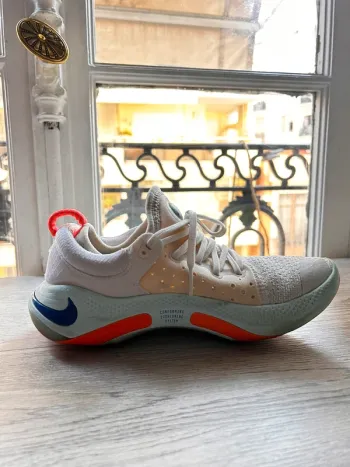 Used Orange Joyride Run Flyknit bike