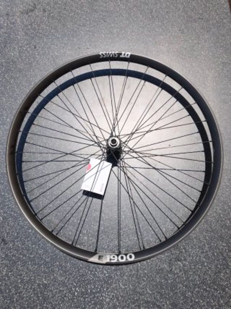Tweedehands Dt Swiss E1900 29" 30mm Wheels