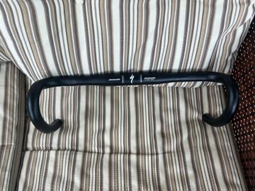 Used Specialized Handlebar 2021 bike — image 3 of 3