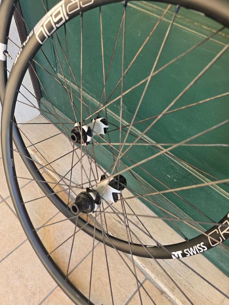 Brugt Dt Swiss CR 1600 2025 bike — billede 2 af 8
