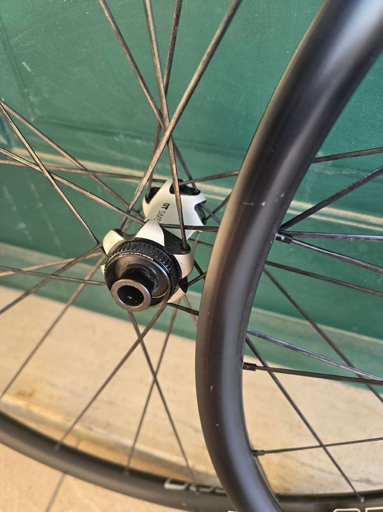 Brugt Dt Swiss CR 1600 2025 bike — billede 3 af 8