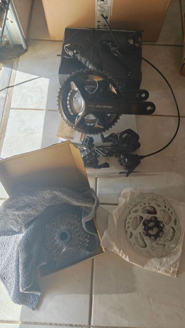 Shimano 105 2024 Groupset usato