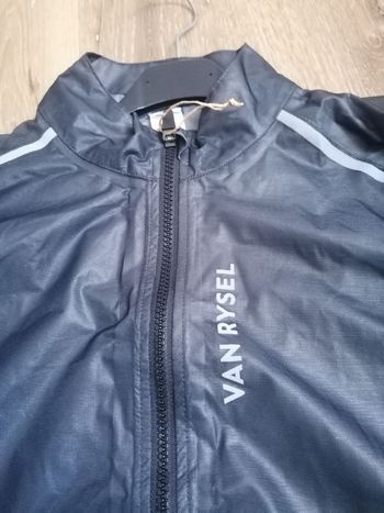 Van Rysel Antivento Jacket 2026 bike d'occasion — image 4 sur 5