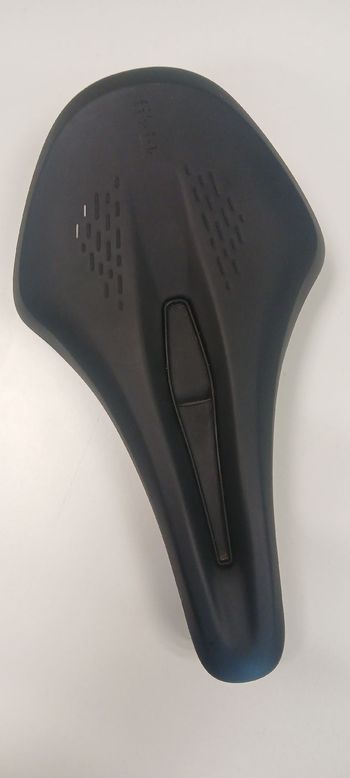 Used Fizik Argo Terra Saddle 2026 Saddles & Seatposts