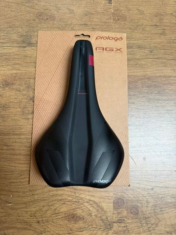 Used Prologo Akero T2.0 2024 Saddles & Seatposts