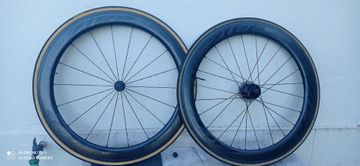 Used Zipp 404 Firecrest 2015 bike — image 8 of 8