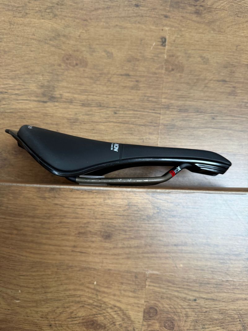 Used Prologo Scratch NDR 2024 bike — image 2 of 3