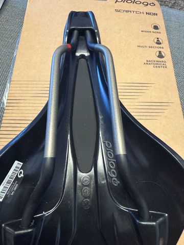 Used Prologo Scratch NDR 2024 bike — image 5 of 6
