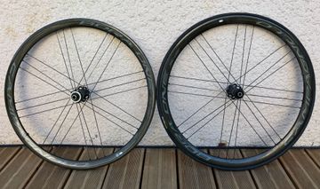 Używany Campagnolo Bora One Disc 35 bike — zdjęcie 2 z 5