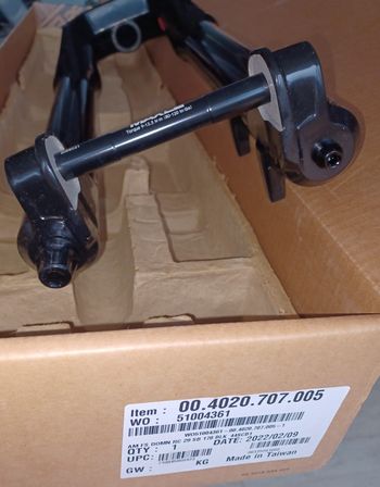 RockShox Domain Fork 2023 bike usato — immagine 2 di 2