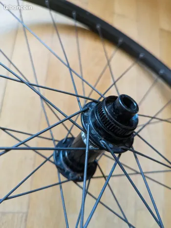 Novatec 25 BOOST 2024 bike usato — immagine 6 di 10