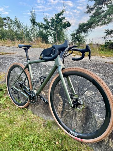 Zipp 303 Firecrest bike usato — immagine 3 di 3