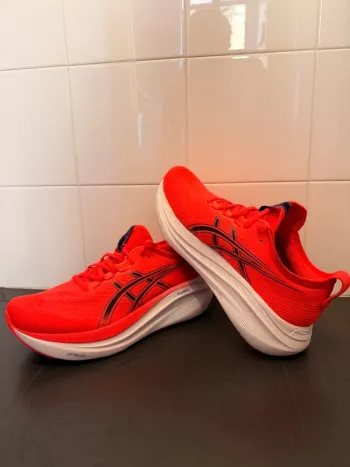 Brugt Asics Gel-Nimbus 27 bike