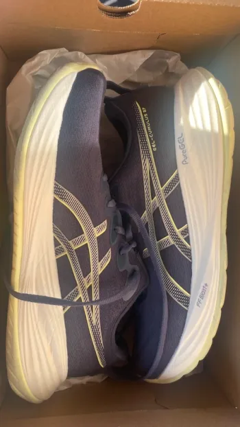 Used Asics Gel-Cumulus 27 bike