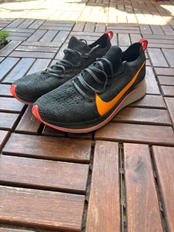 Used Nike Zoom Fly Flyknit bike