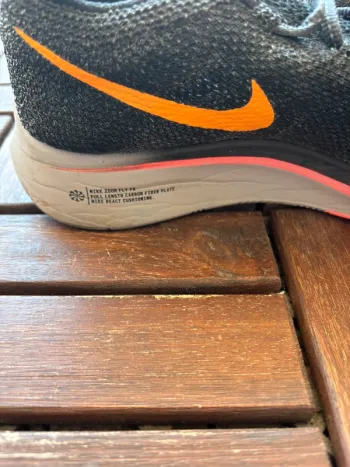 Used Nike Zoom Fly Flyknit bike — image 2 of 4