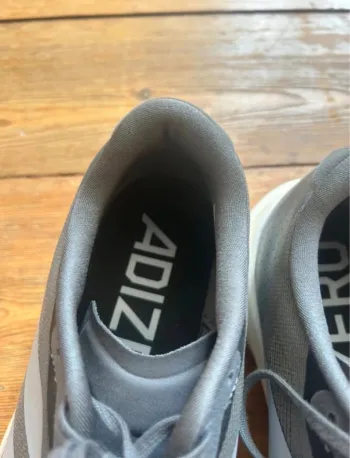 Used Adidas EVO SL Adizero bike — image 6 of 8