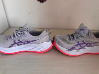 Used Asics Superblast 2 bike — image 4 of 6