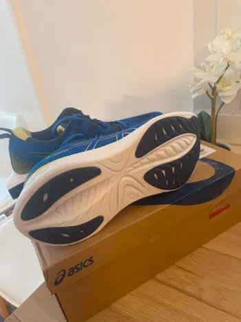 Used Asics Gel-Cumulus 25 bike — image 3 of 7