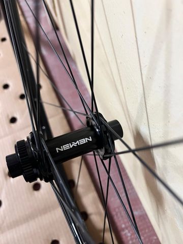 Used Newmen Evolution X.R. 25 Wheelset bike — image 2 of 6