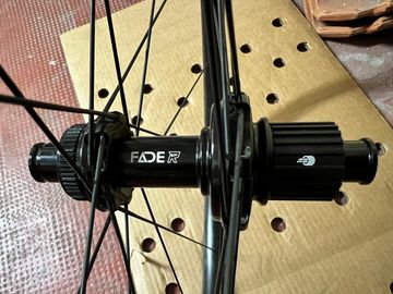 Used Newmen Evolution X.R. 25 Wheelset bike — image 5 of 6