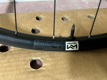 Used Newmen Evolution X.R. 25 Wheelset bike — image 6 of 6