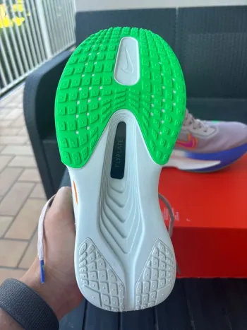 Used Nike Zoom Fly 6 bike — image 4 of 5