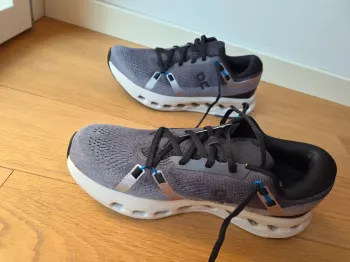 On Running Cloudsurfer 2 bike usato — immagine 5 di 10