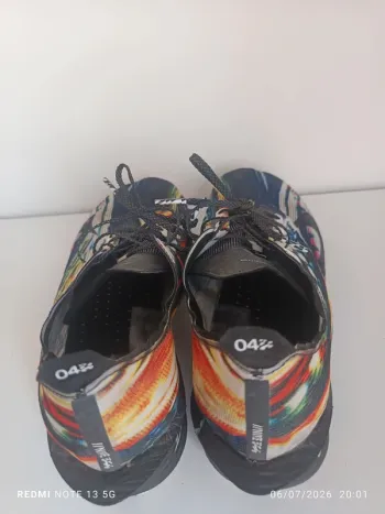 Used Premium ZoomX Vaporfly Next% 4 bike — image 4 of 4