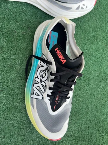 Used Hoka Rocket X2 bike — image 4 of 7