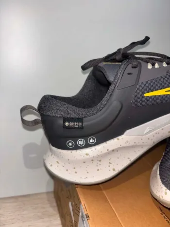 Použité Nike Juniper Trail 2 GTX bike — obrázek 12 z 15
