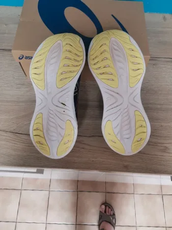 Used Asics Gel-Cumulus 25 MK bike — image 3 of 7