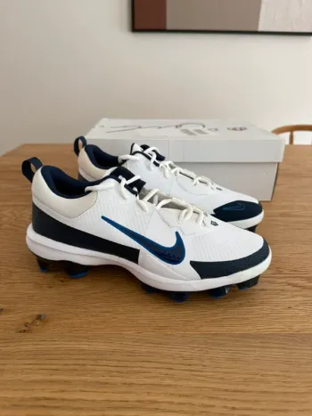 Použité Lightweight Nike Force Trout 9 Pro MCS bike