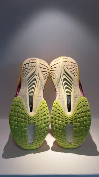 Used Nike Zoom Fly 6 bike — image 6 of 7