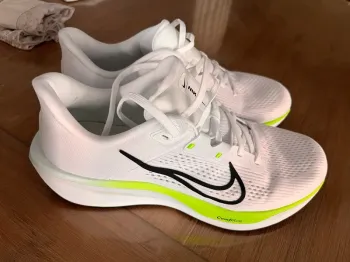 Gebrauchtes Nike Quest 6 bike