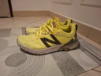 Gebrauchtes New Balance Hierro v6 bike