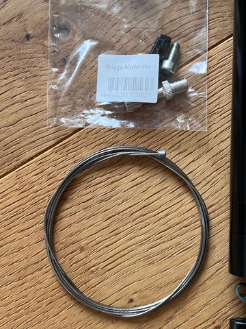 Used Bikeyoke Revive Max Dropper Post bike — image 7 of 13