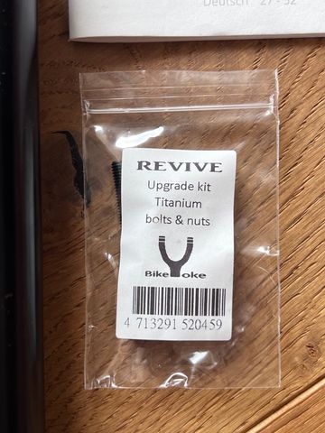 Used Bikeyoke Revive Max Dropper Post bike — image 5 of 13