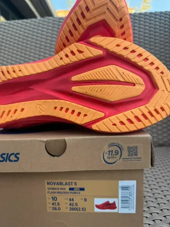Gebrauchtes Asics Novablast bike — Bild 5 von 5