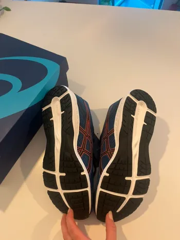 Tweedehands Asics Gel-Contend 6 bike — afbeelding 5 van 6