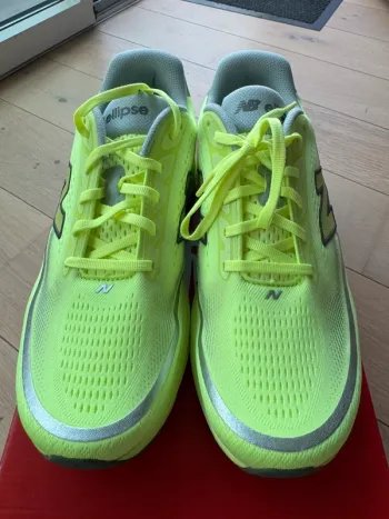 Gebrauchtes New Balance Elipse V1 bike — Bild 5 von 5