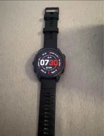 Used Garmin Fenix 8 bike — image 2 of 3
