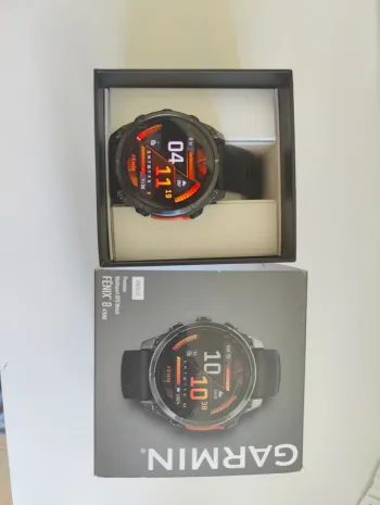 Used Garmin Fenix 8 bike — image 6 of 6