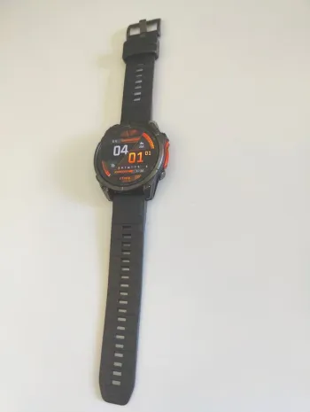 Used Garmin Fenix 8 bike — image 3 of 6