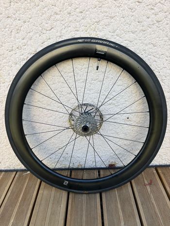 Used Giant SLR 2 Disc Tubeless Rear Wheel bike