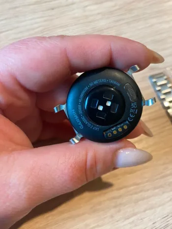 Used Garmin Lily 2 bike — image 3 of 4