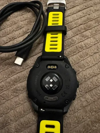 Käytetty Garmin Forerunner 170 Music bike
