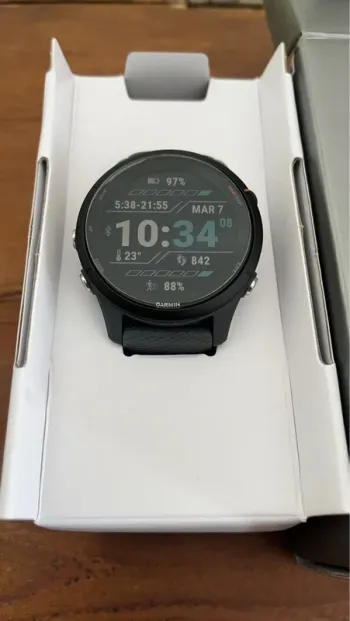 Used Garmin Forerunner 255 bike — image 2 of 2