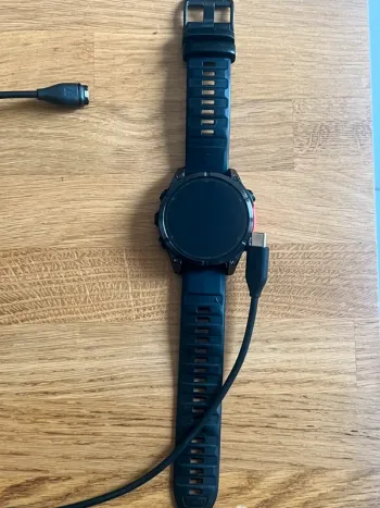 Used Garmin fenix 8 47mm bike — image 3 of 4